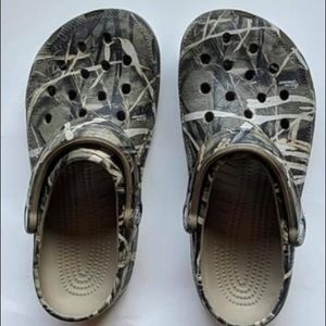 *NEW*Camo Crocs!